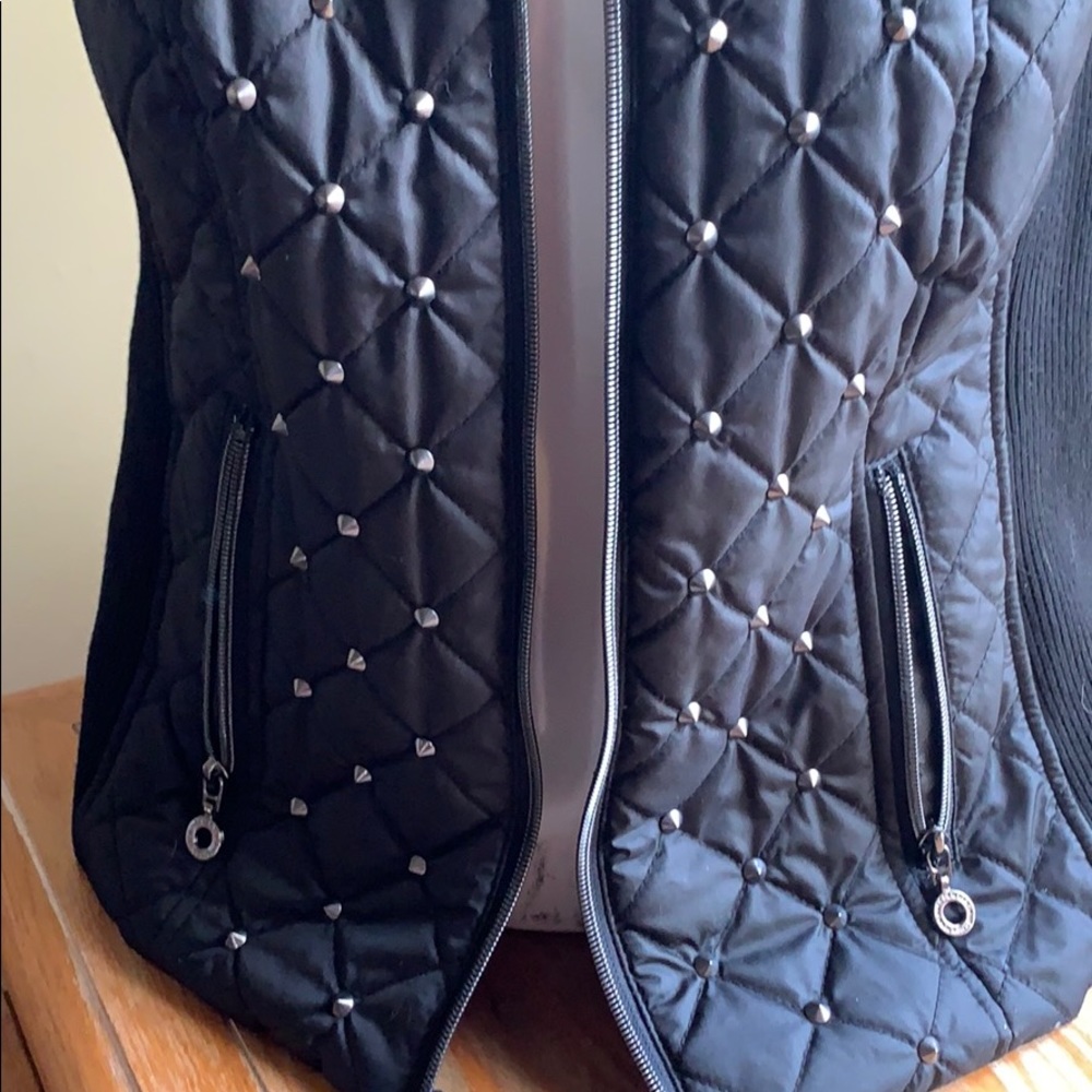 Puffy vest with silver stud detail and high collar - Picture 2 of 6